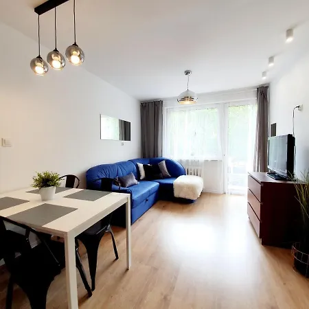 Apartmán 3 Pokoje & Salon Przy Plazy - Grunwaldzka 52 *